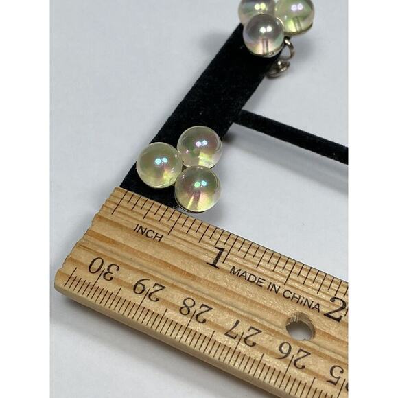 Screw Back Earrings Glass AB Beads Cluster Silver Tone Vintage Estate - Picture 14 of 14